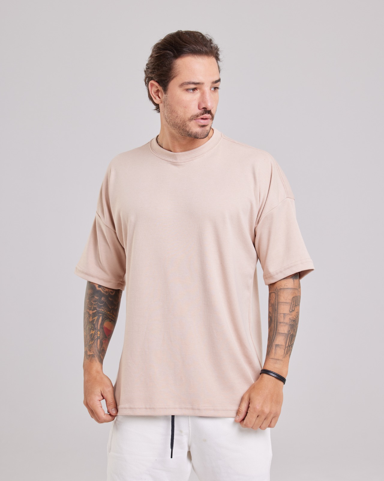 Camiseta Oversized Suedine Peruano Bege — Lunfe Studio — foto 6