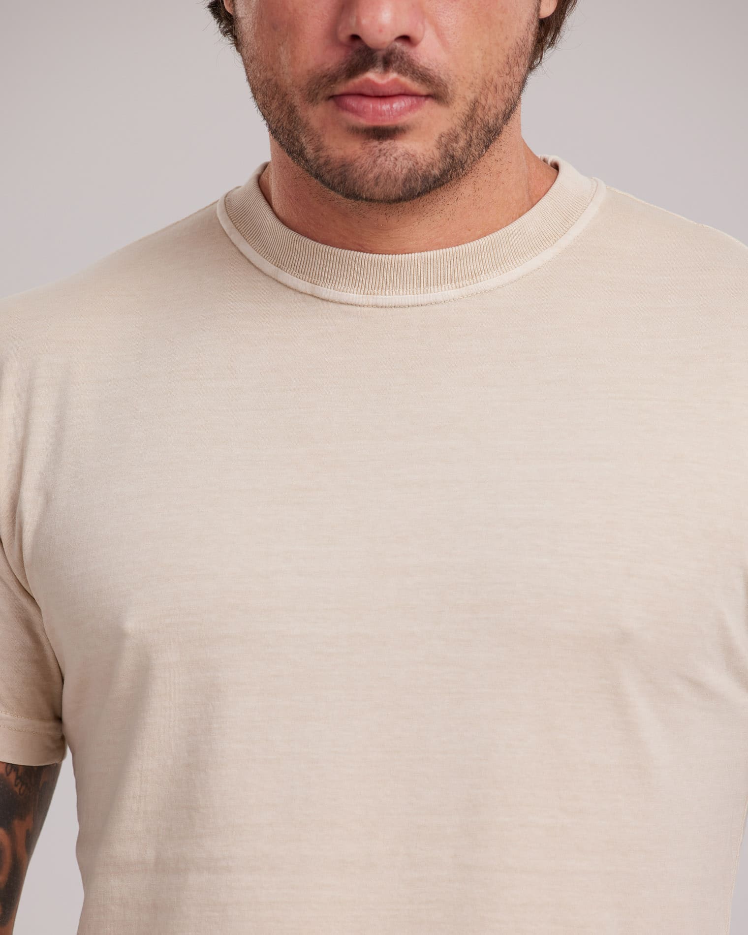 Camiseta Estonada Cores Vibrantes — Lunfe Studio — foto 8