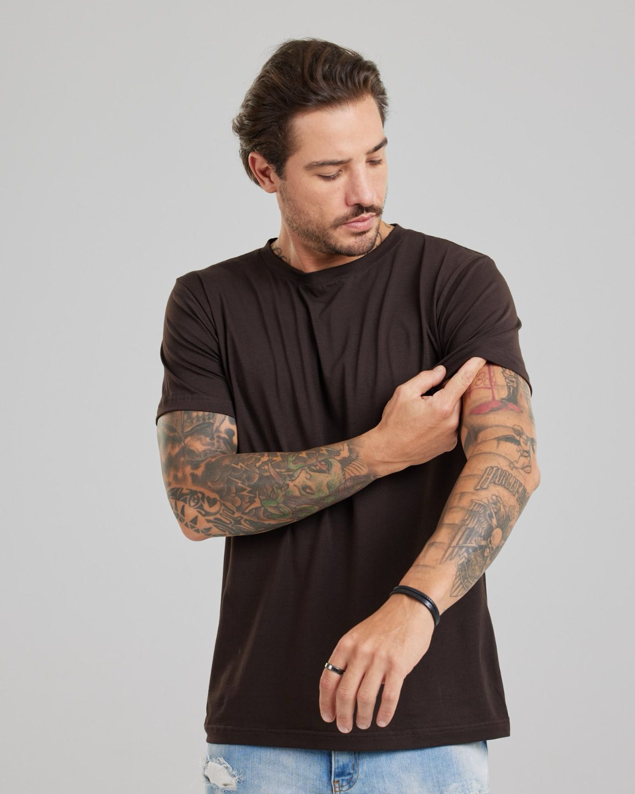 Camiseta Pima Cotton Marrom Chocolate — Lunfe Studio — foto 7
