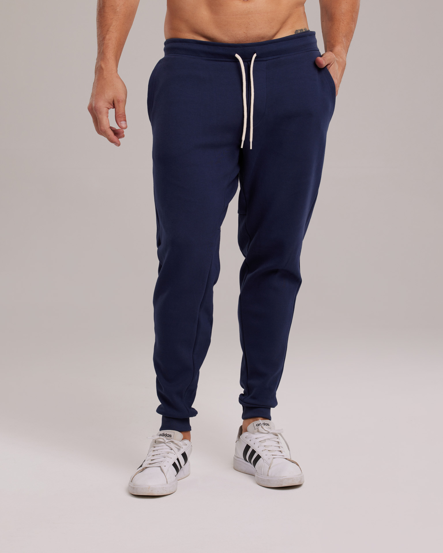 Calça Moletom Básica Flanelada — Lunfe Studio — foto 9