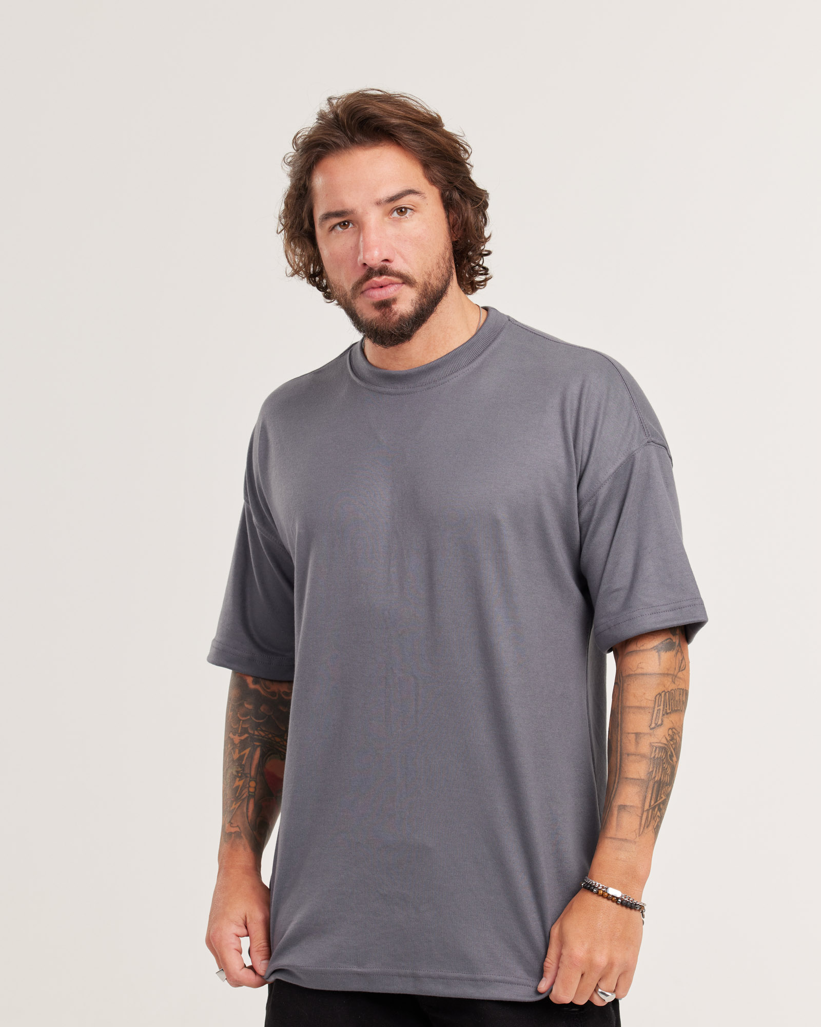 Camiseta Oversized Malhão Suedine — Lunfe Studio — foto 8