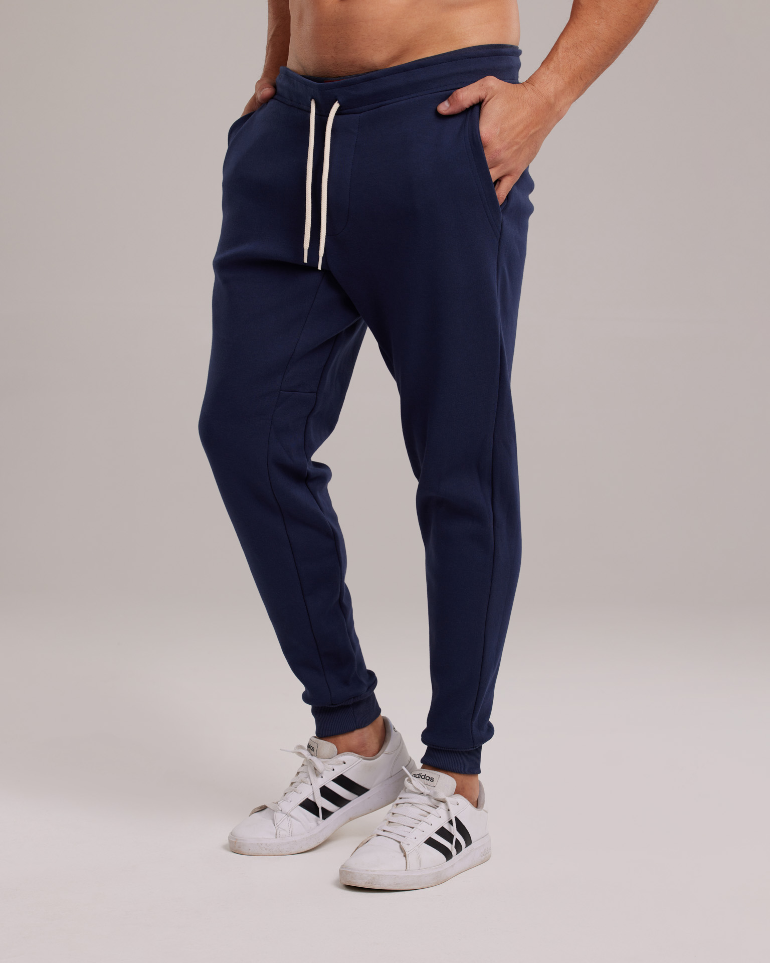 Calça Moletom Básica Flanelada — Lunfe Studio — foto 8