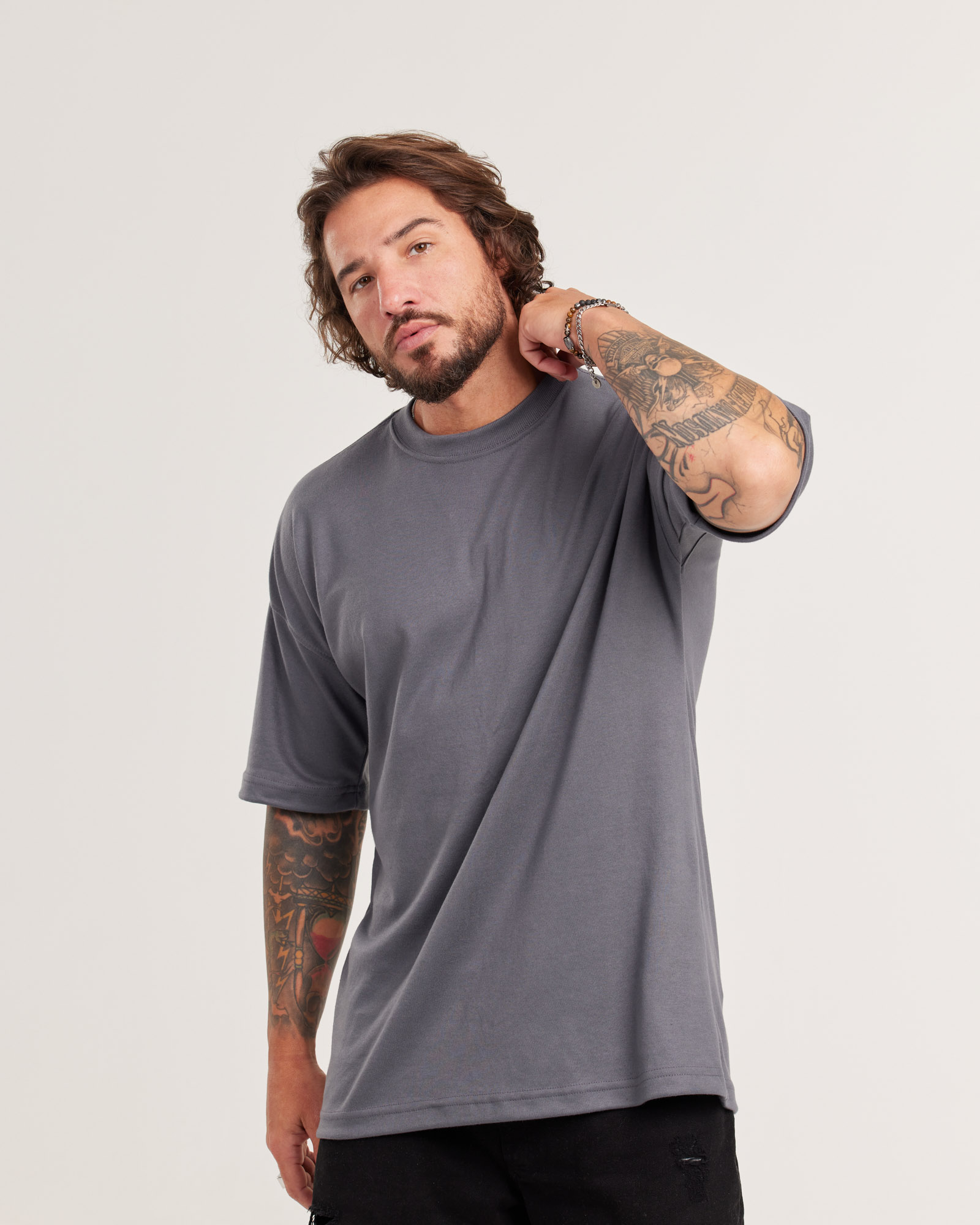 Camiseta Oversized Malhão Suedine Cinza — Lunfe Studio — foto 6