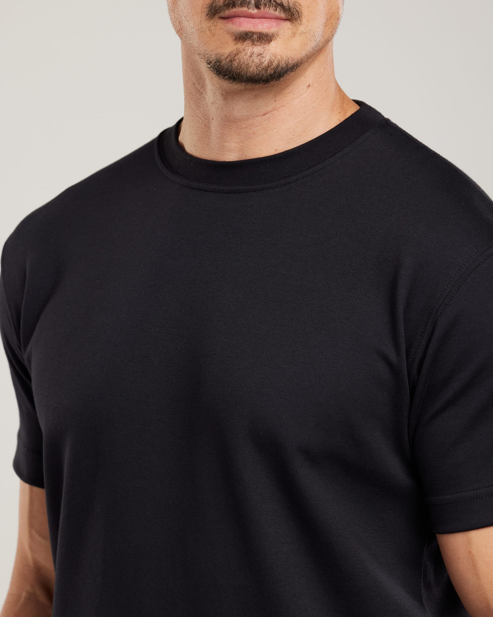 Camiseta Algodão Egípcio Regular Fit — Lunfe Studio — foto 3