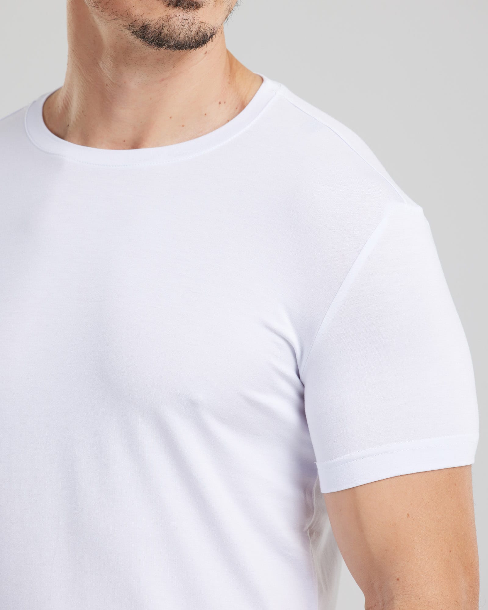Camiseta Modal Tech Slim Fit — Lunfe Studio — foto 8