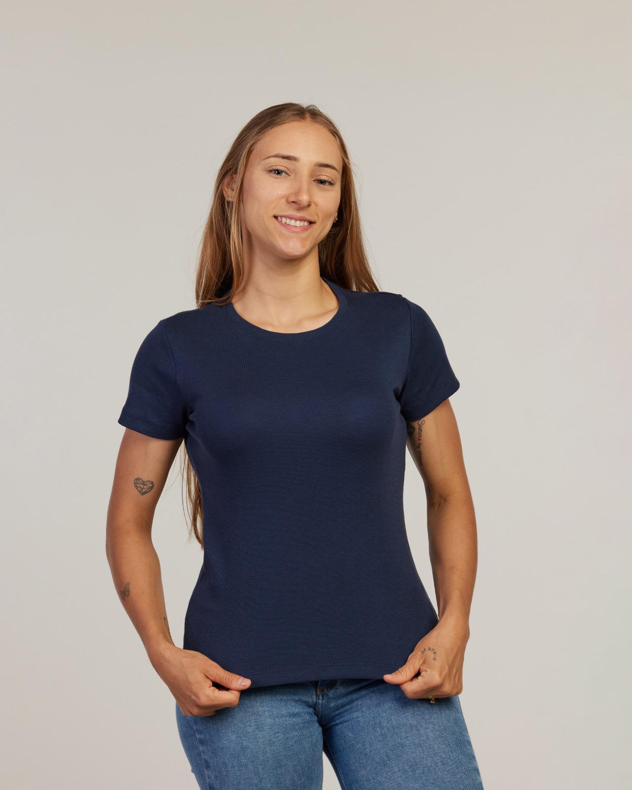 Camiseta Baby Look Básica Feminina — Lunfe Studio — foto 6