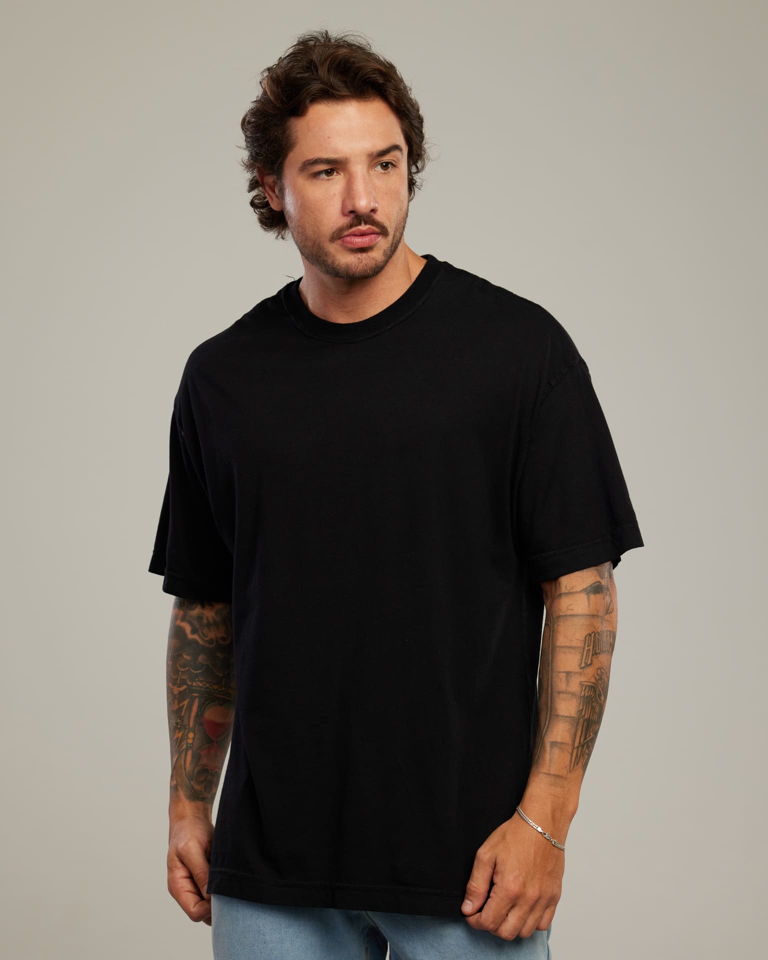 Camiseta Oversized Drop Shoulder — Lunfe Studio — foto 5