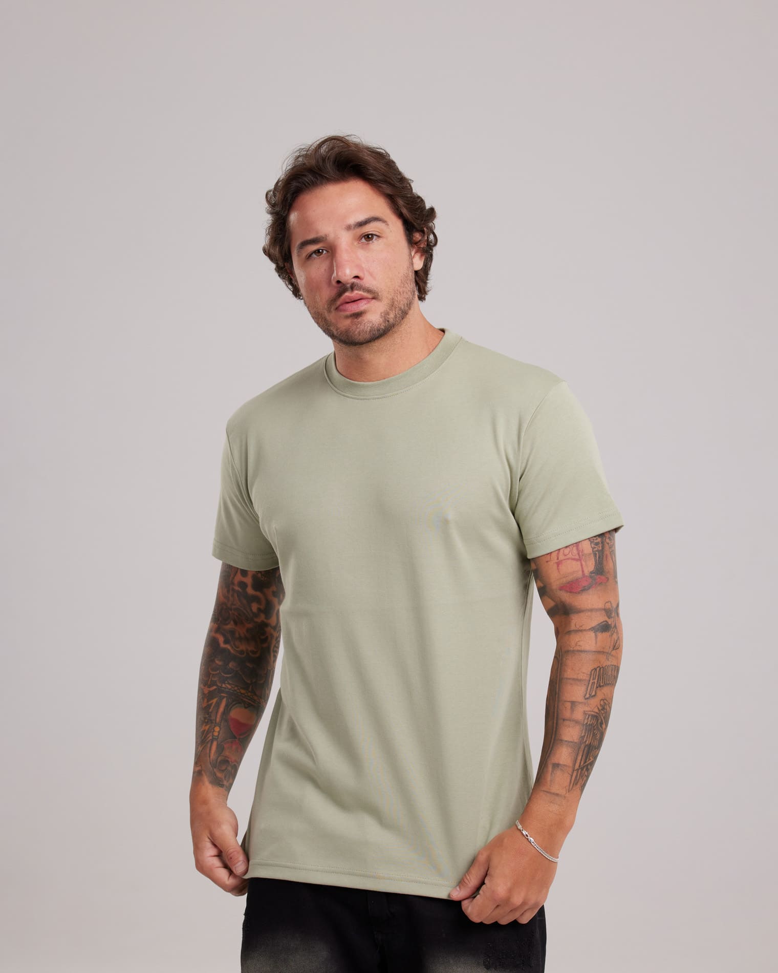 Camiseta Suedine Light Verde — Lunfe Studio — foto 9