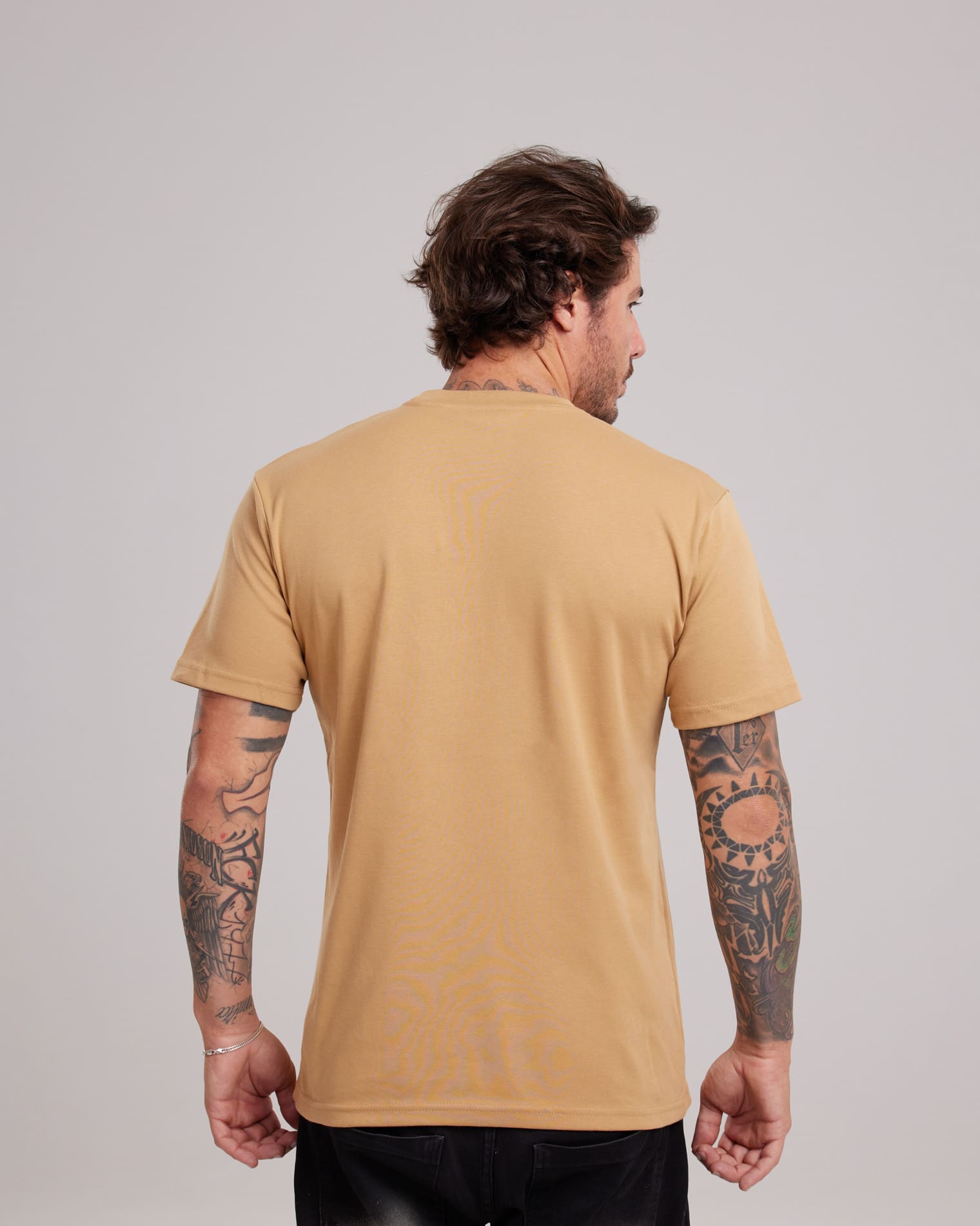 Camiseta Suedine Light — Lunfe Studio — foto 4