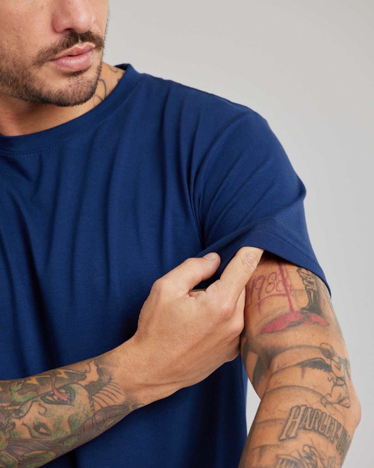 Camiseta Pima Cotton Azul Marinho — Lunfe Studio — foto 4