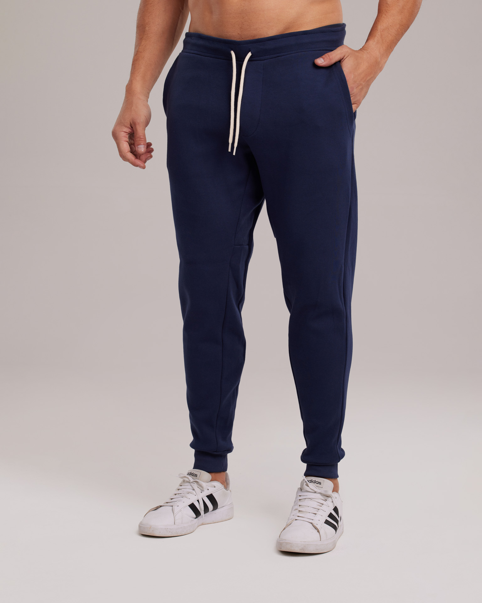 Calça Moletom Básica Flanelada Azul Marinho — Lunfe Studio — foto 7
