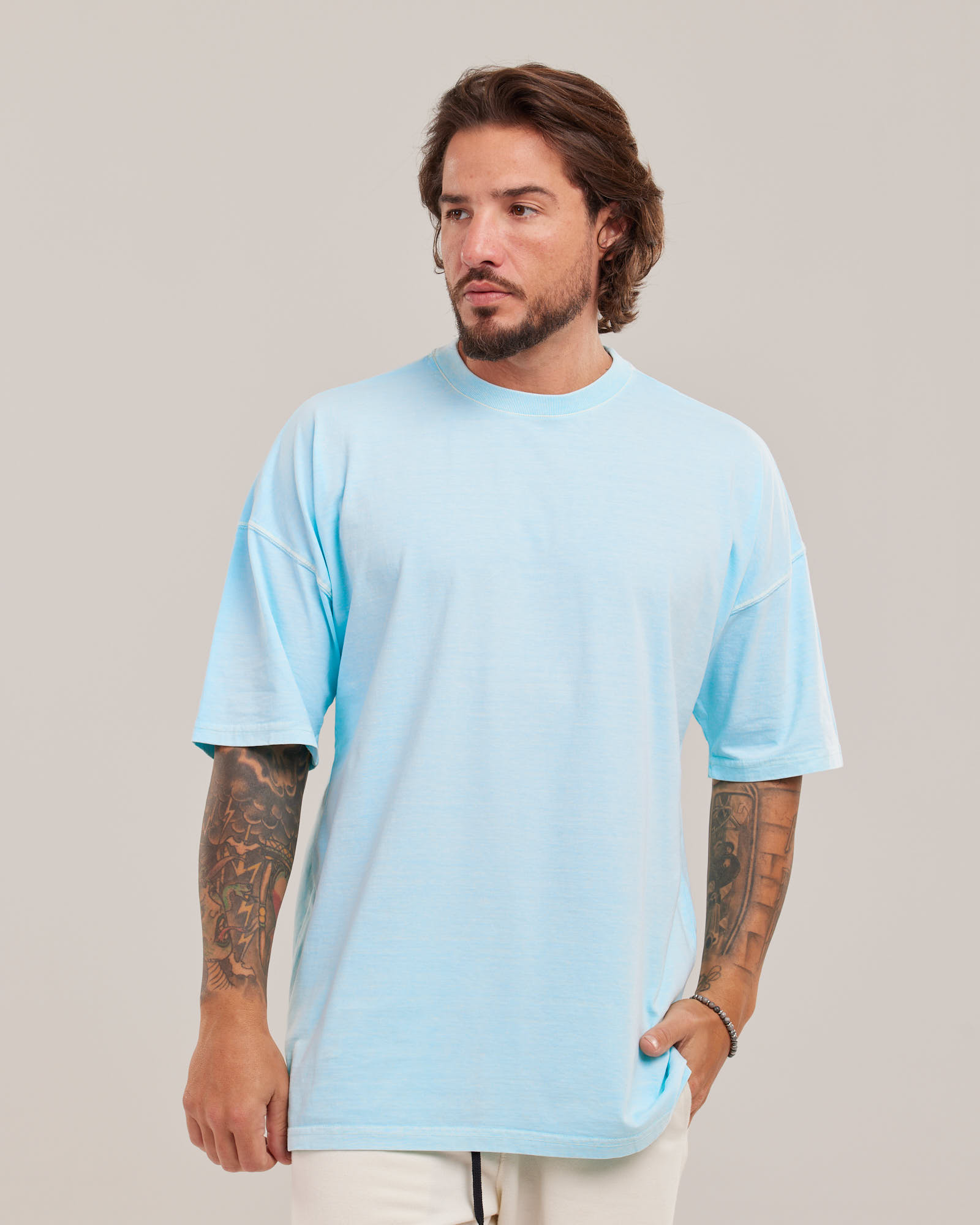 Camiseta Oversized Estonada Vintage Azul Claro — Lunfe Studio — foto 4